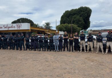 Operação de trânsito apreende motocicletas em Capitão de Campos e Cocal de Telha